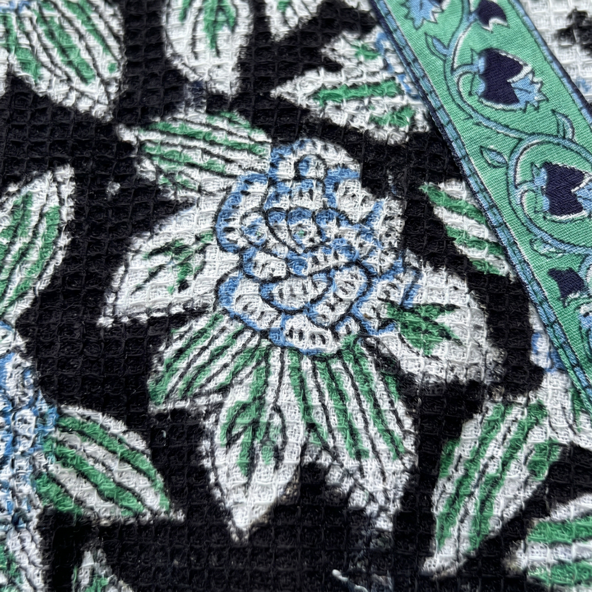 Black & Teal Floral Waffle Cotton Kimono Robe – Onyx