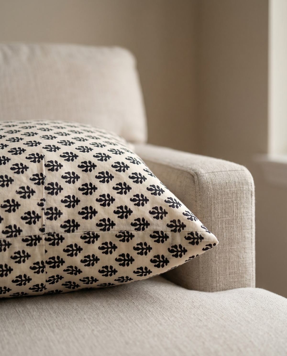 Bagru Daboo Block Print Cotton Fabric – Ivory & Black Buti