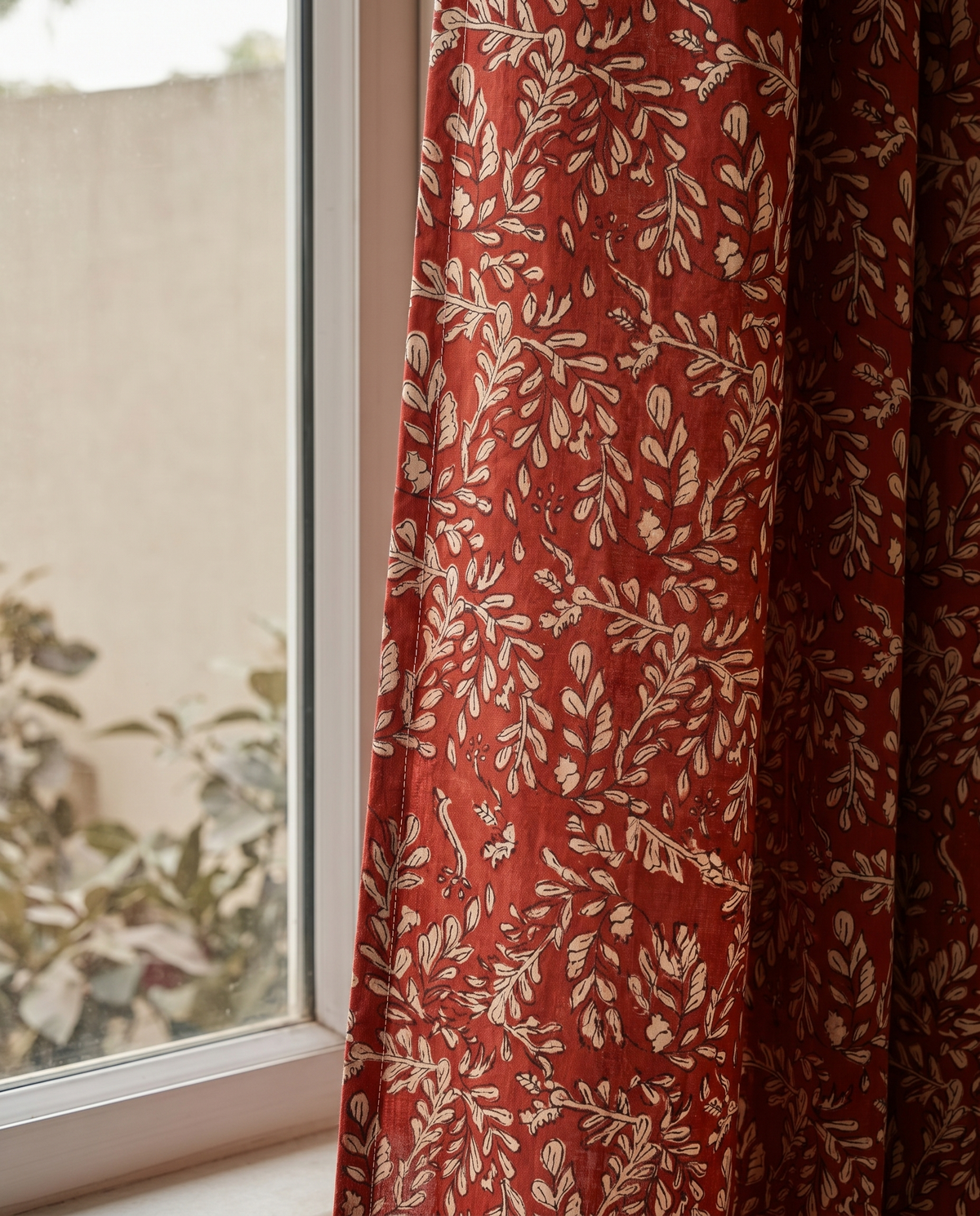Bagru Daboo Block Print Cotton Fabric – Madder Red Vine
