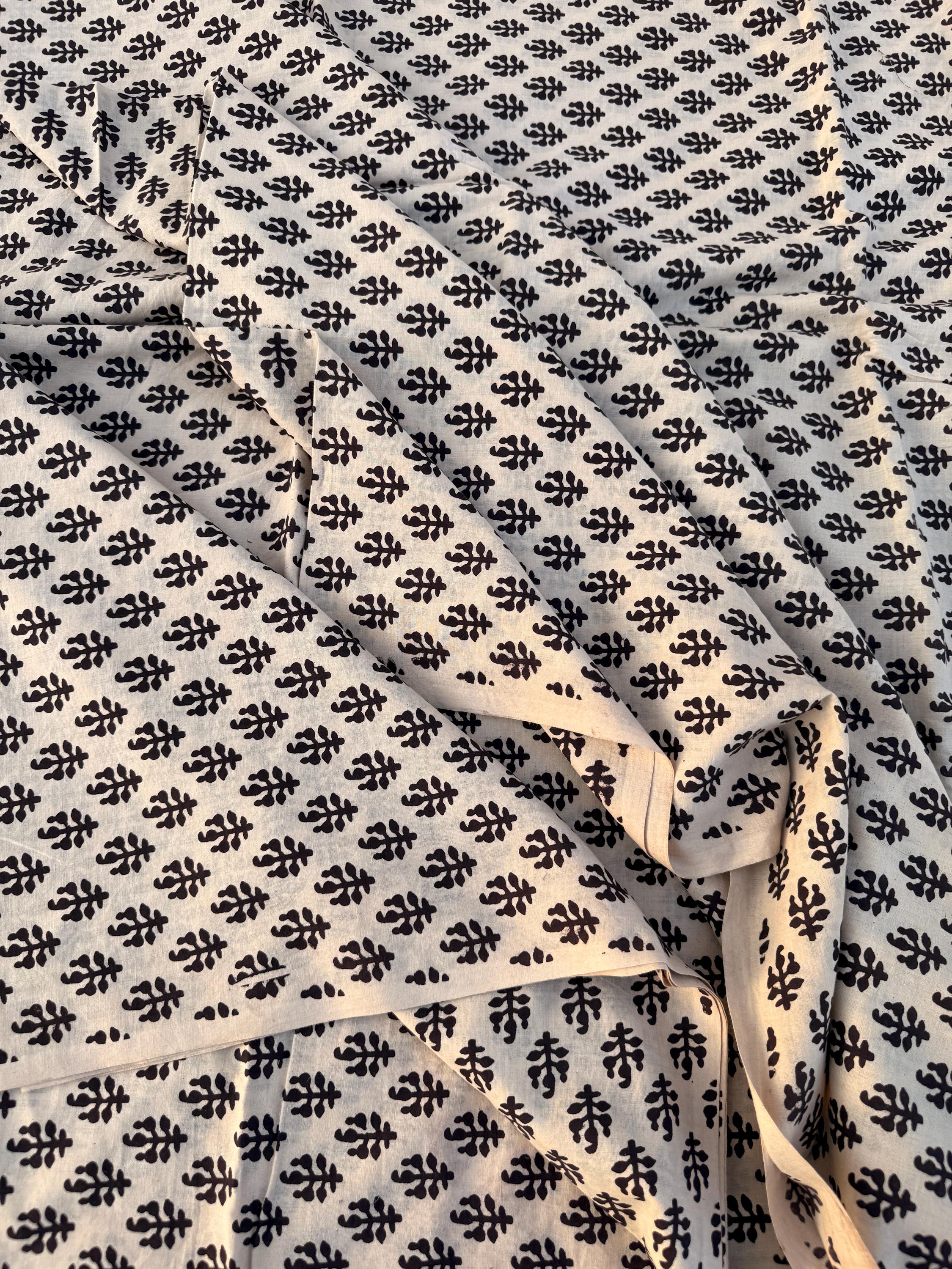 Bagru Block Print Cotton Fabric by Yard, Black Floral Booti on Beige Natural Dye Fabric,Block Printed Indian Textile, Sewing Quilting Fabric