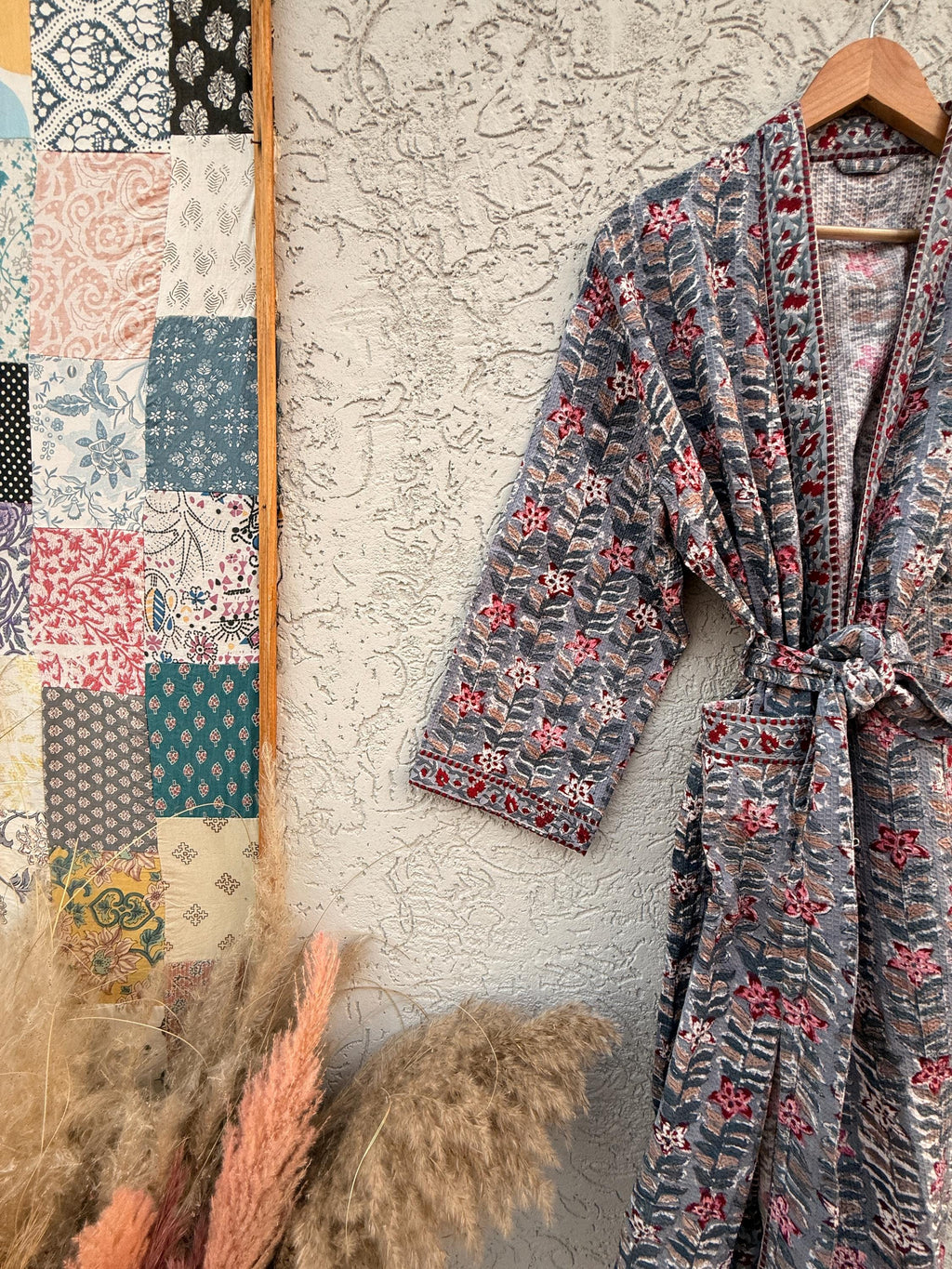 Handmade Block Print Waffle Cotton Bathrobe – Grey & Red Floral Jaipuri Robe – Lightweight Kimono Style Spa Robe – Women’s Lounge Wear Gift