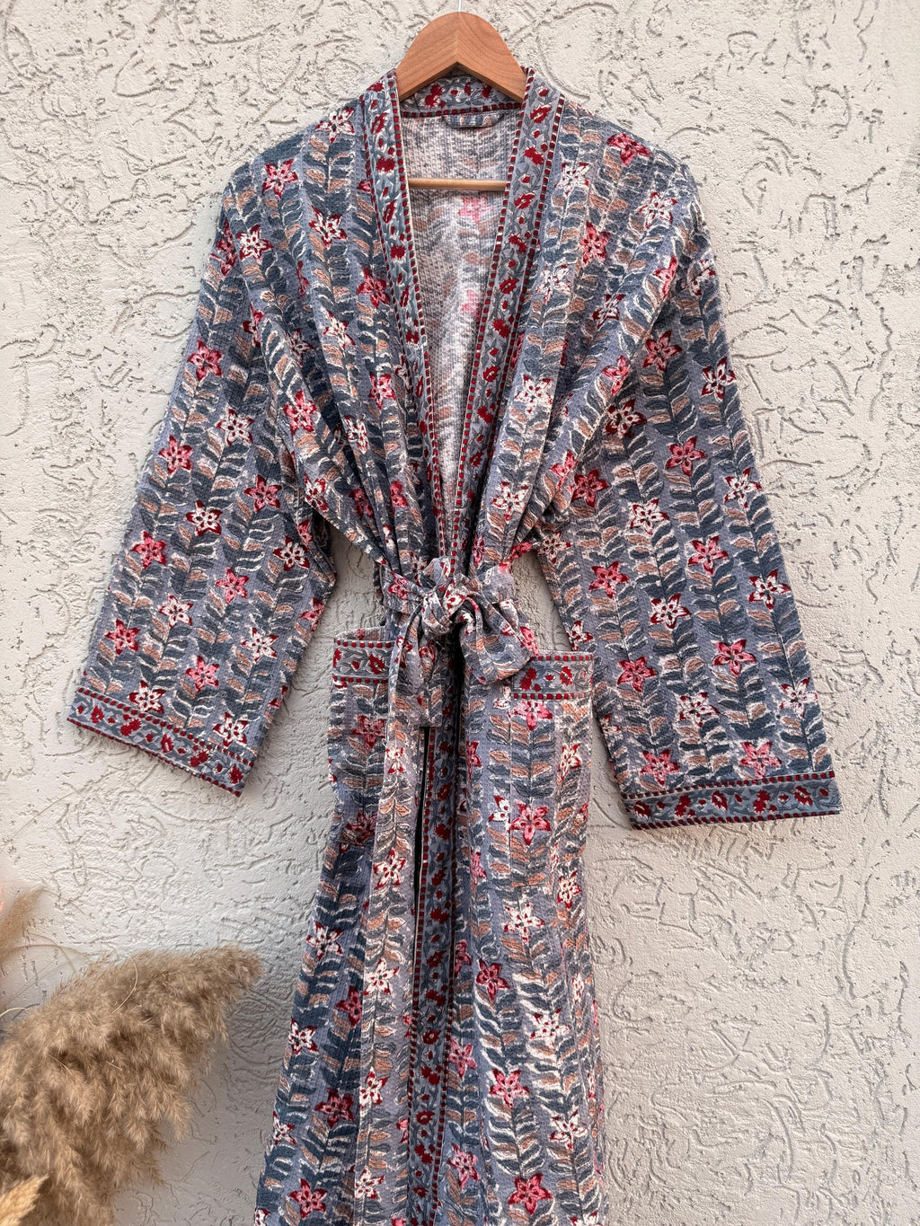 Handmade Block Print Waffle Cotton Bathrobe – Grey & Red Floral Jaipuri Robe – Lightweight Kimono Style Spa Robe – Women’s Lounge Wear Gift